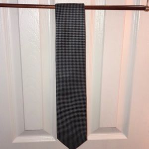 Brioni Black and White Italian Silk Tie